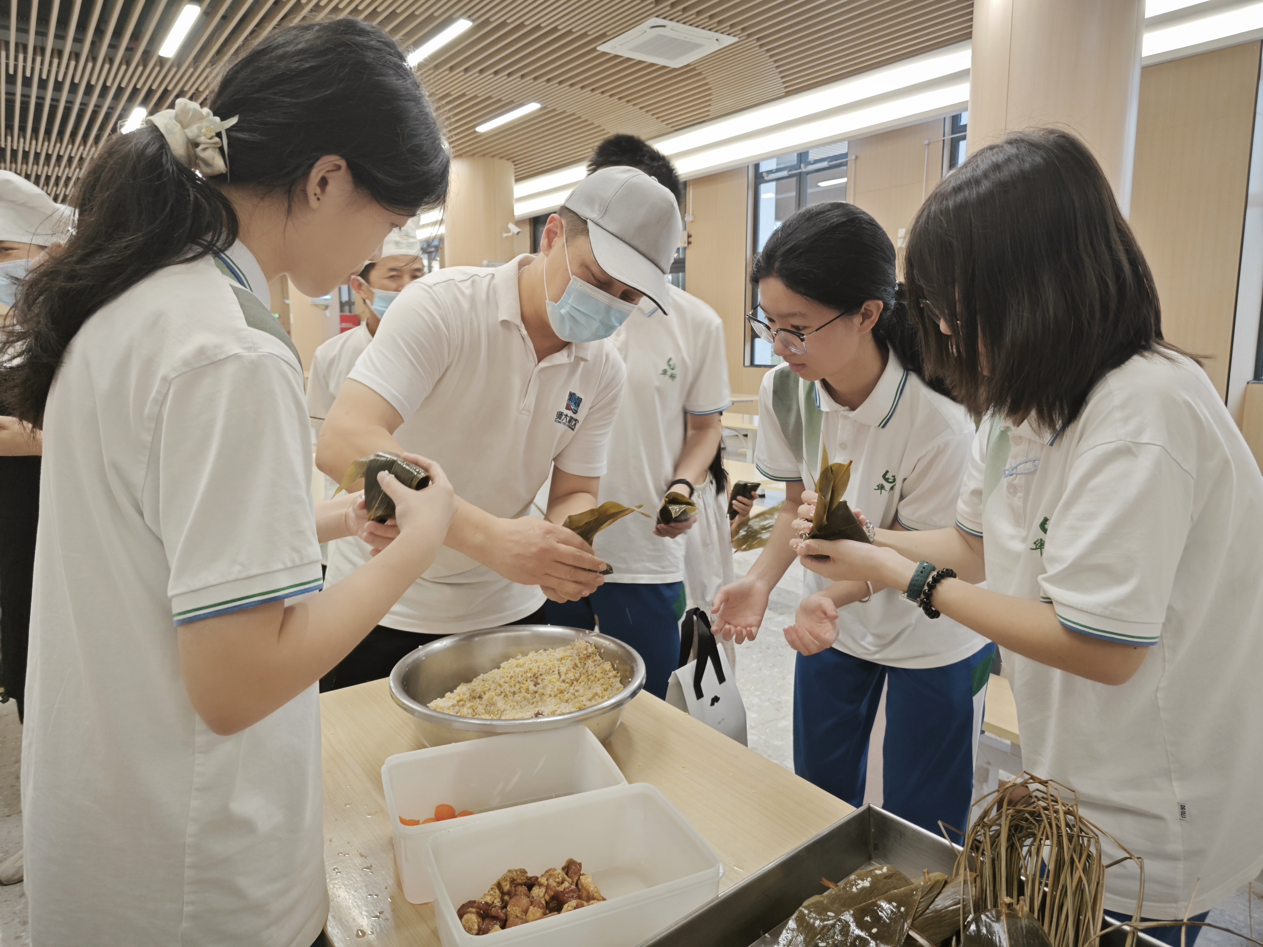 华附端午，与“粽”不同 ——知识城校区长住生系列活动12