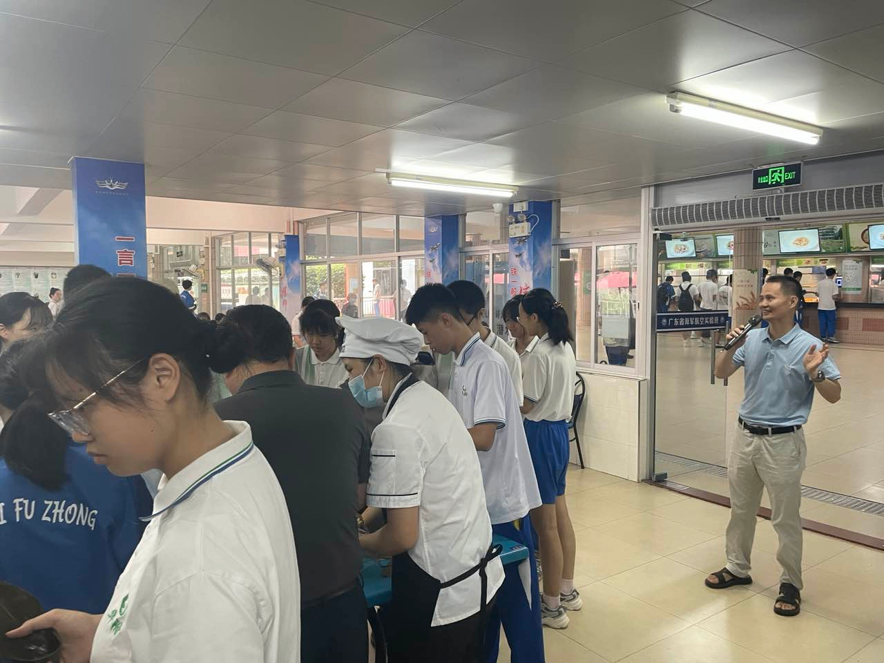 聚清粽香传文脉，自华少年赴端阳 ——华南师大附中石牌校区举办端午主题传统文化活动