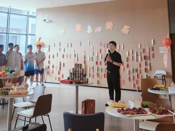 图2 姚书记在活动中致辞