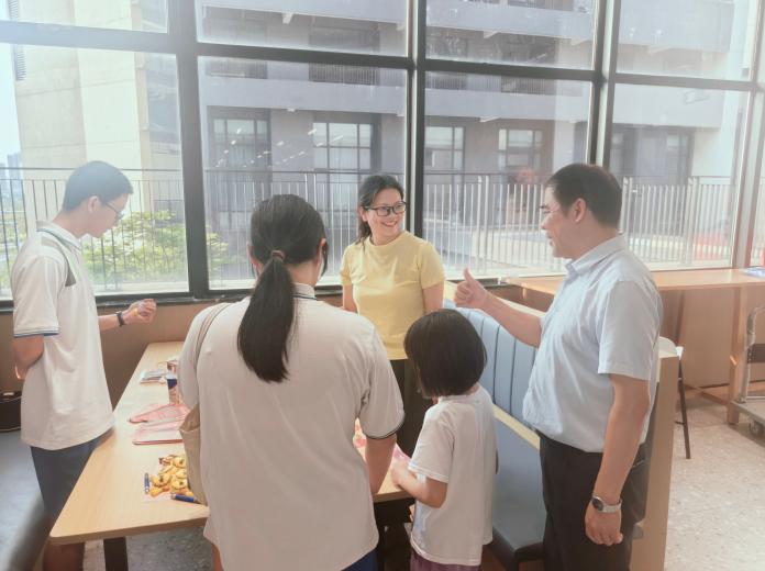 图15 李卫东书记对活动做出肯定